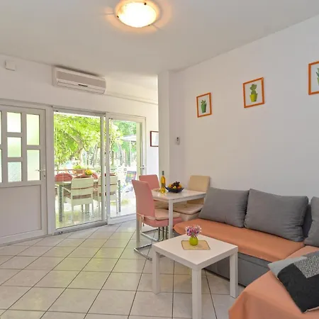 Marko 1377 포레치