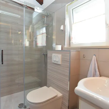 Marko 1377 Apartman *