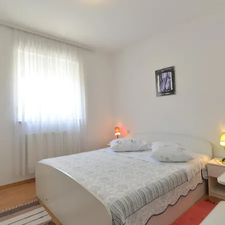 Apartman Marko 1377 *
