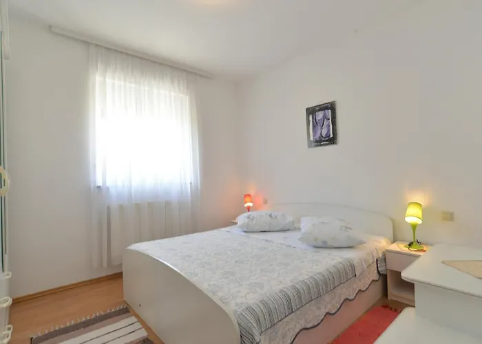 Apartman Marko 1377 *